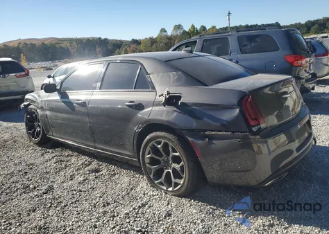 2019 Chrysler 300 S из США, поврежденный, VIN 2C3CCABG3KH660282